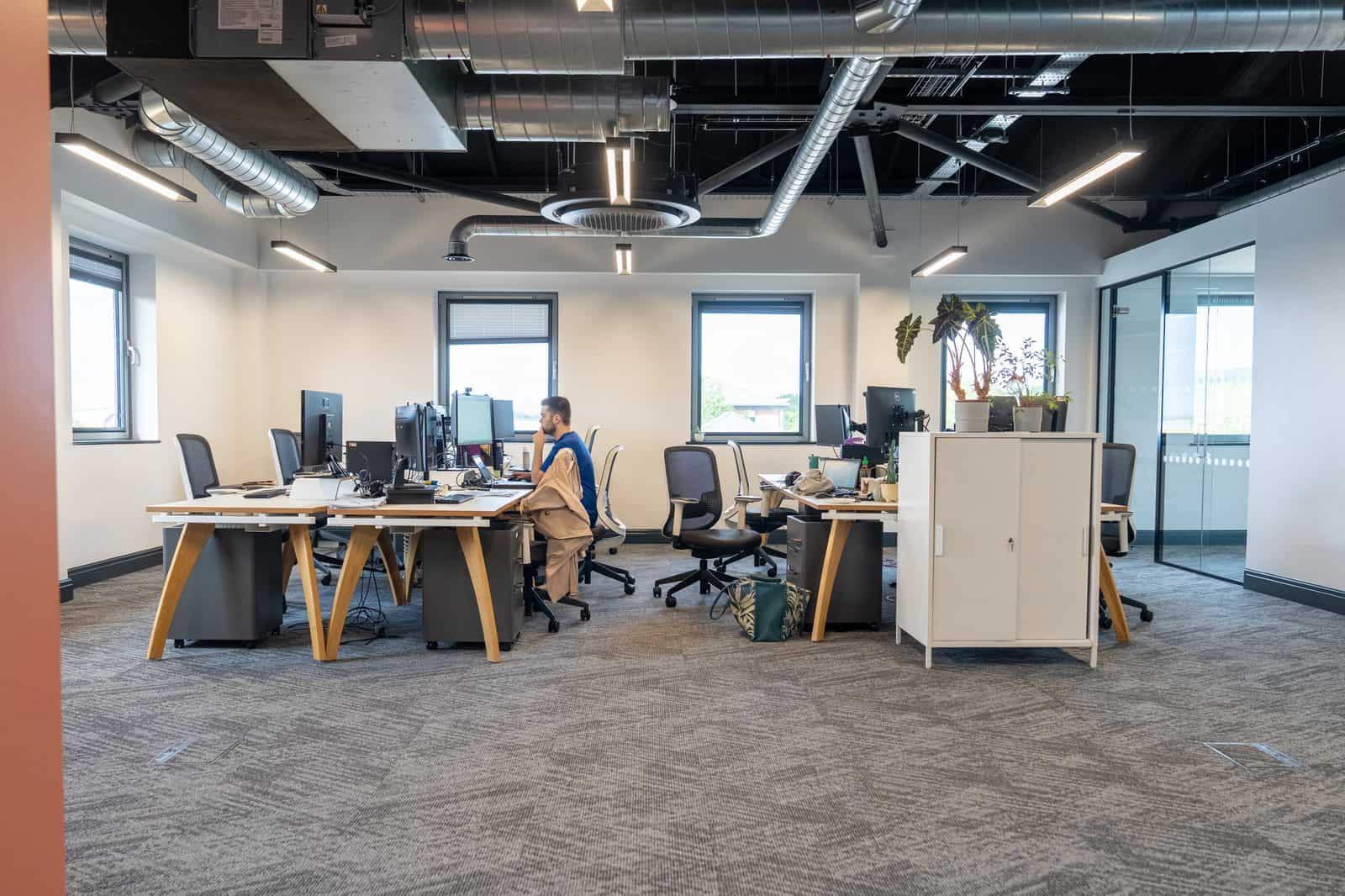 Viro offices open plan fit-out in Llanishen, Cardiff by OLLYWOOD