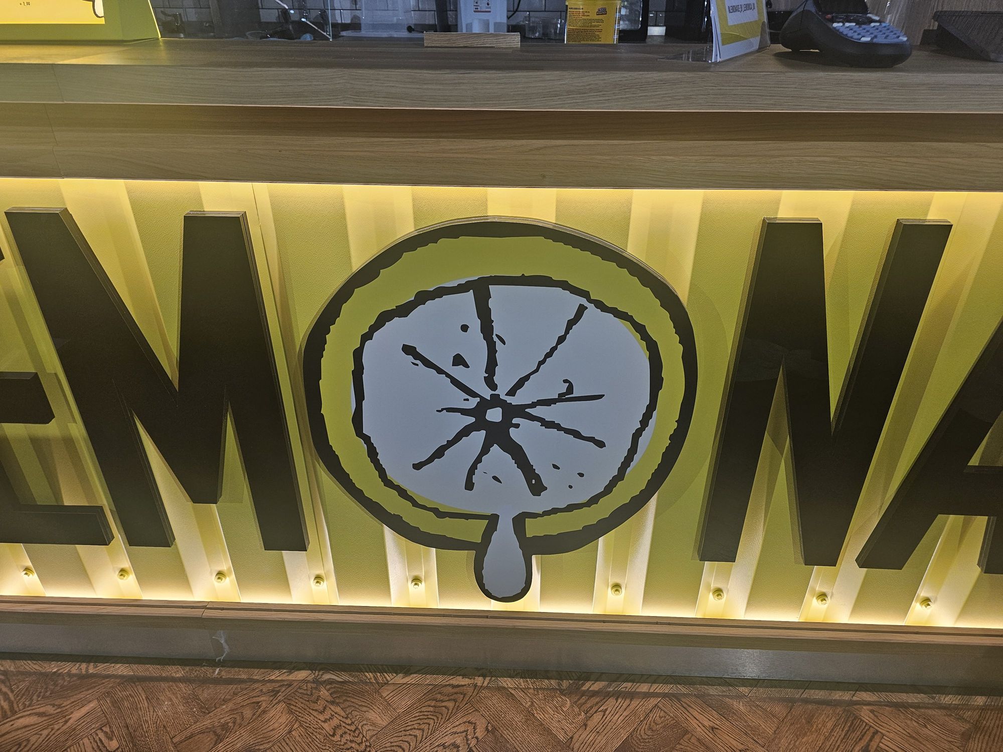 Close up of the illuminated Lemonade by Lemonica signage built by OLLYWOOD