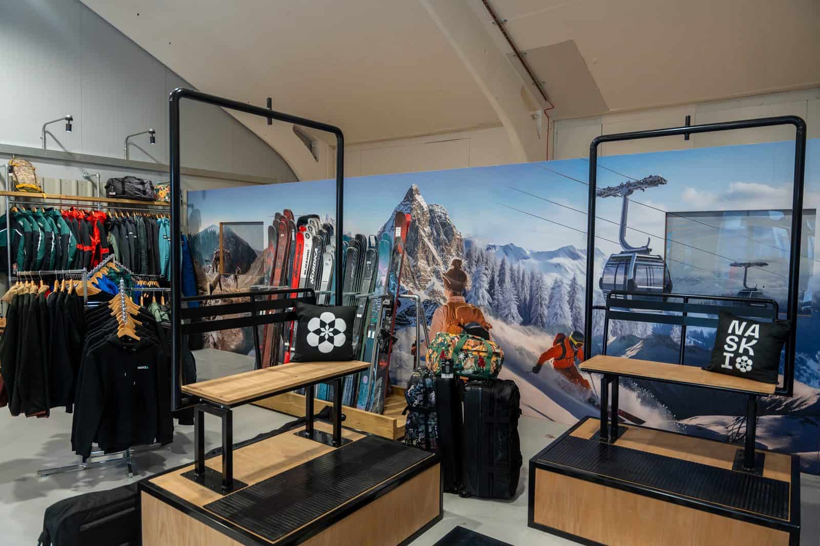 Naski Ski Shop — Full-Wall Graphic